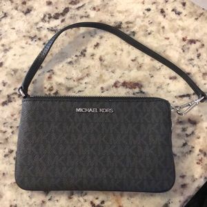 Michael Kors wristlet